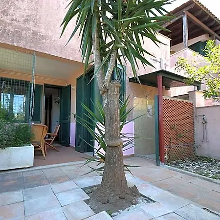 Hotel Comfortable Three-room Located In Torre Dellorso On The Ground Floor Melendugno