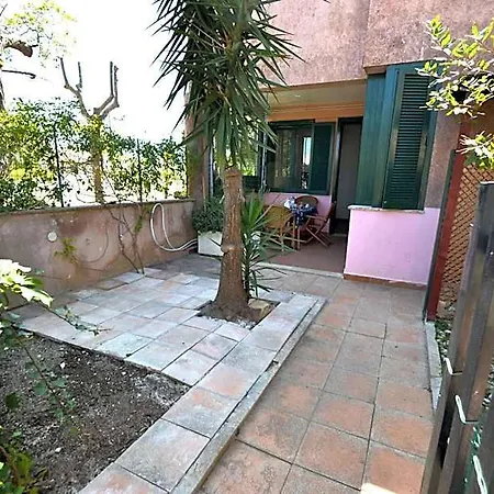 Ξενοδοχείο Comfortable Three-room Located In Torre Dellorso On The Ground Floor 2*