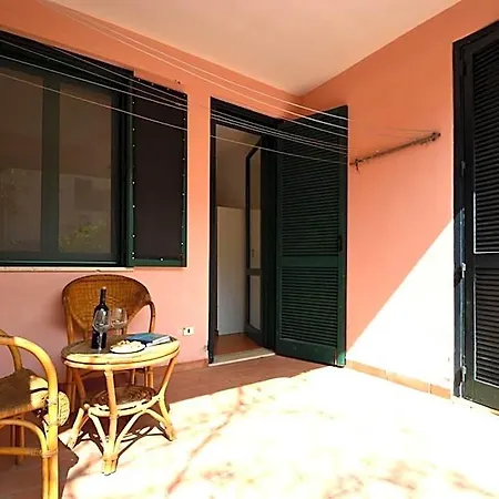 Comfortable Three-room Located In Torre Dellorso On The Ground Floor 2* Melendugno